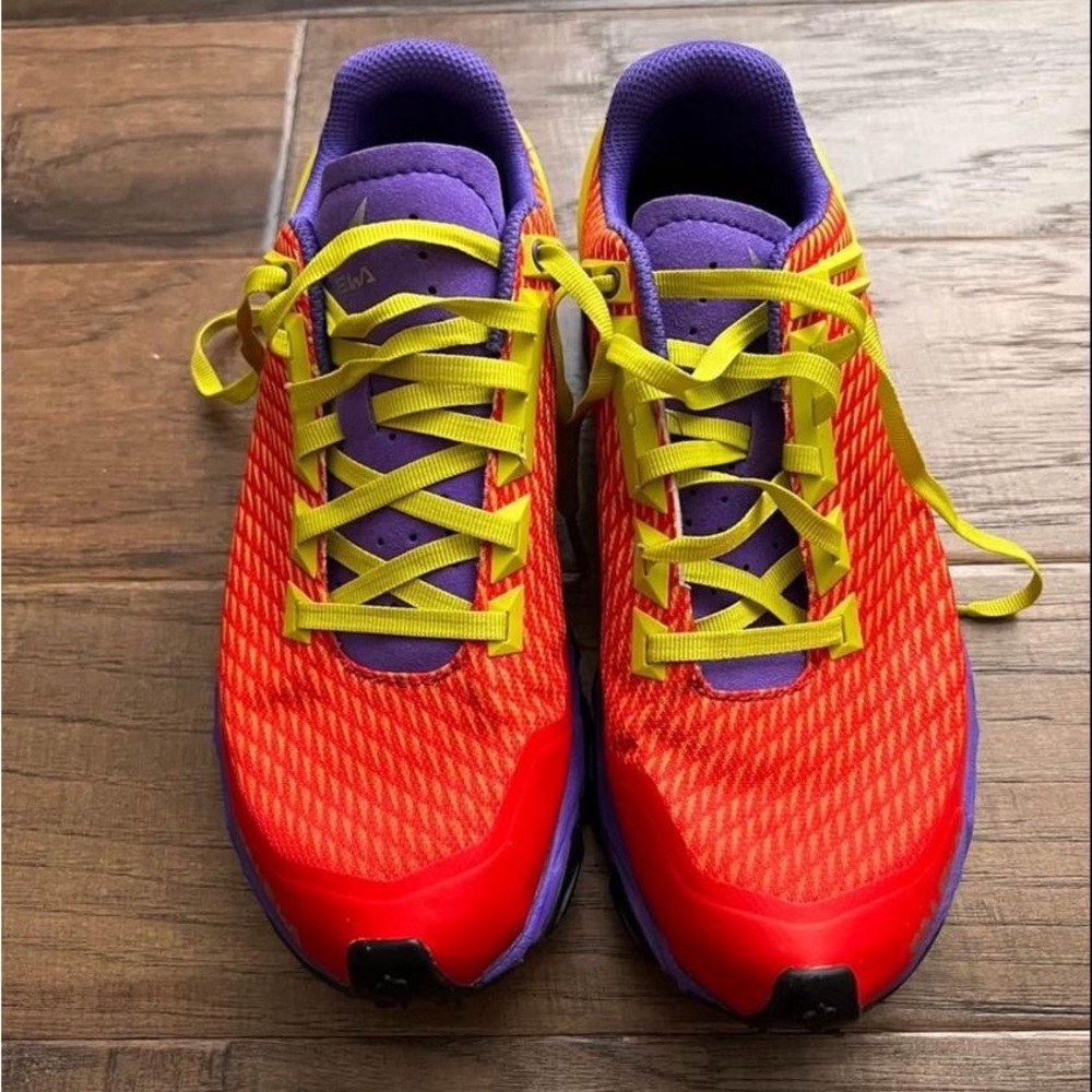 New Salewa Women's Lite Train Trail running shoe Size 7